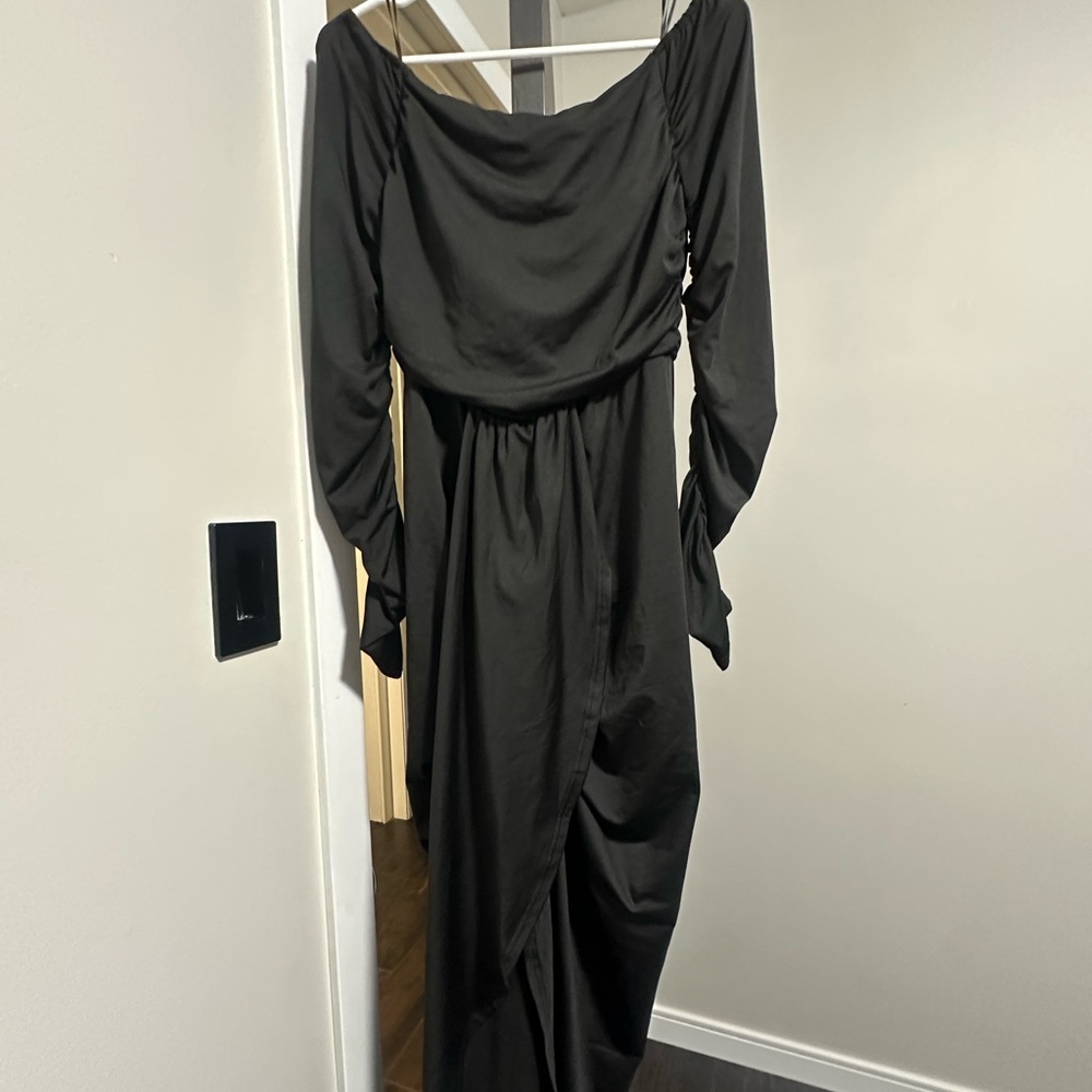 Chic Black Long Sleeve Dress
